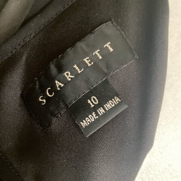 Dress - Picture 4 of 4